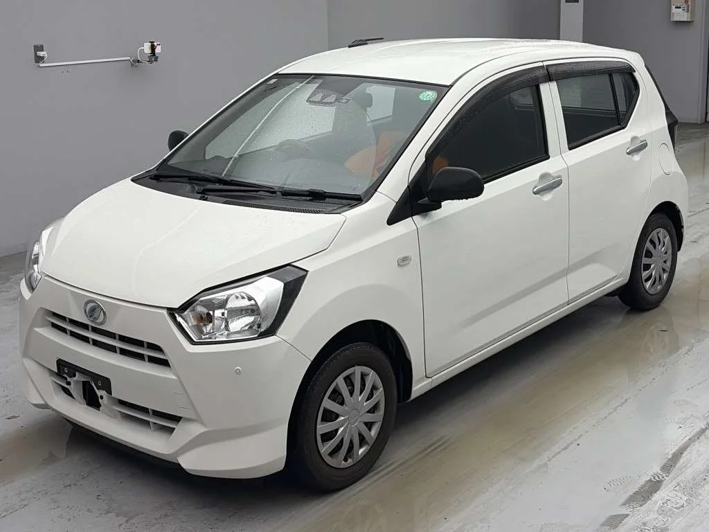 Daihatsu Mira e:S LA350S 2022
